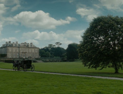 Alice and her mother arrive at the celebration